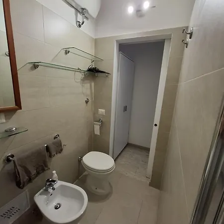 Interno 9 Lt Apartament